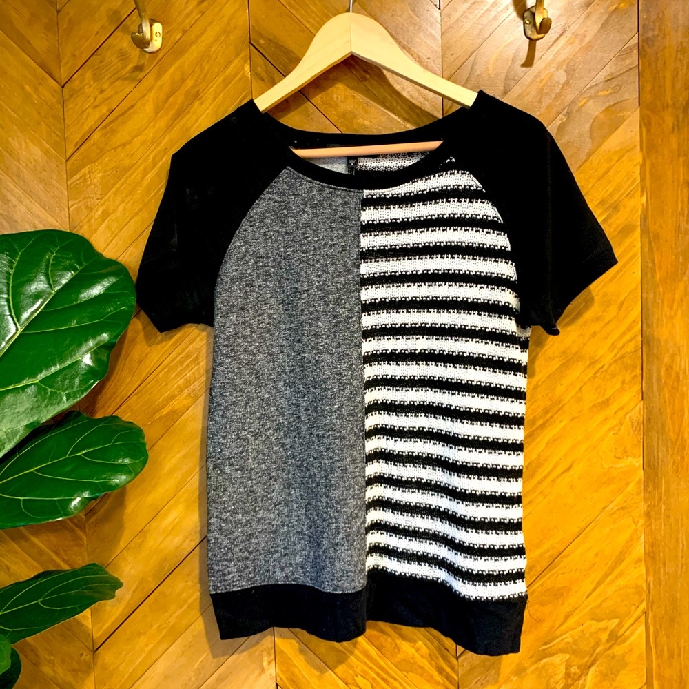 💥Blocked Black and White Blouse